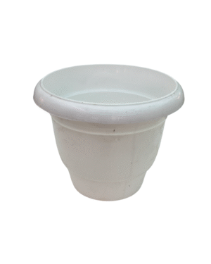 White basic plastic pot